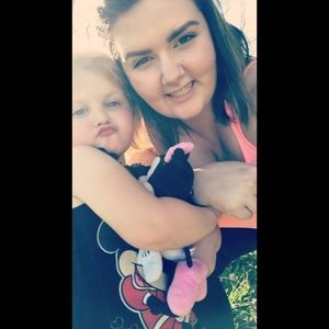 Meet your Posher, Brittney